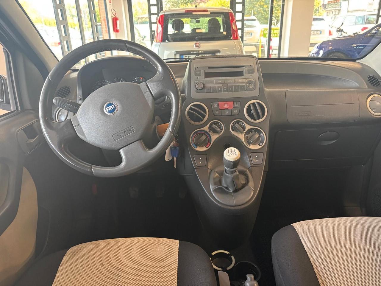 FIAT PANDA ANNO 2006 DS 1.3 ATRAZIONE 4X4 KM 200 MILA