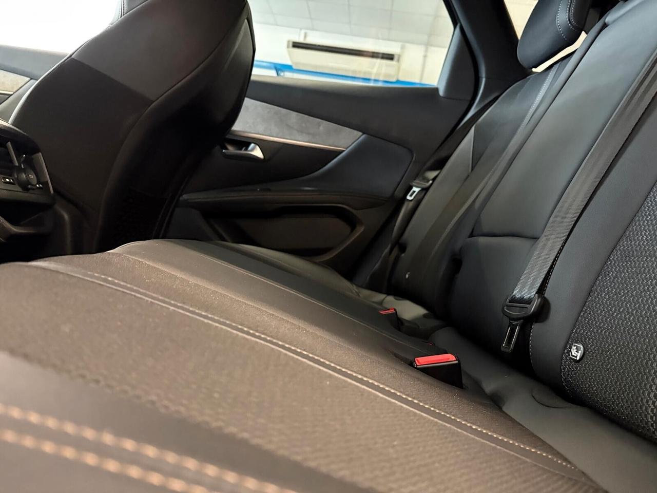 Peugeot 3008 GT PureTech Turbo 130 6mt SPOTICAR