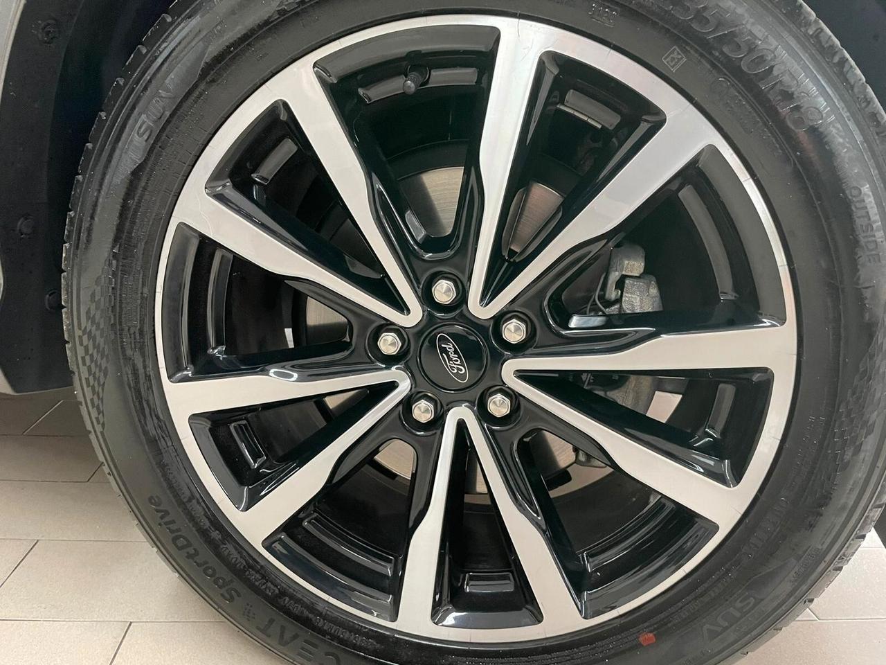 Ford Kuga ST-Line / 1.5 TDCI 120 CV /2019/
