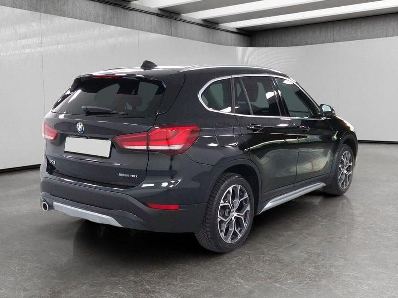 BMW X1 sdrive18i xLine 140cv auto