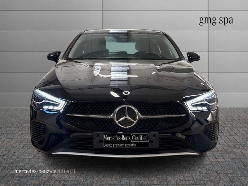 Mercedes-Benz CLA Shooting Brake 180 d Advanced auto