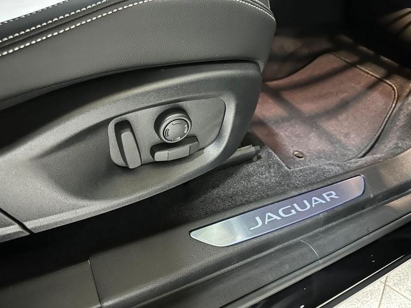Jaguar E-Pace E-Pace 2.0D I4 163 CV AWD Auto R-Dynamic SE