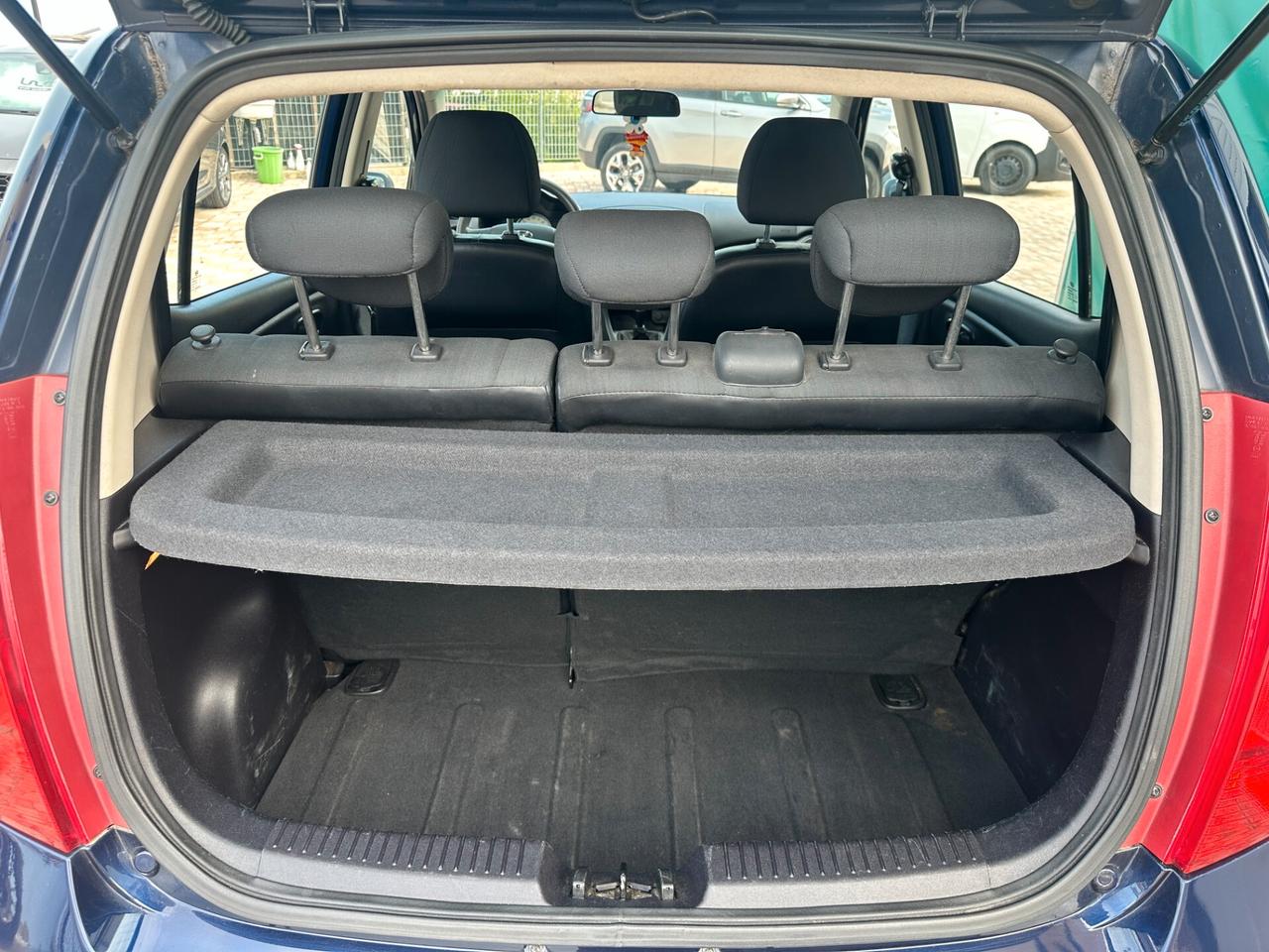 Hyundai i10 1.1 12V BlueDrive GPL Style