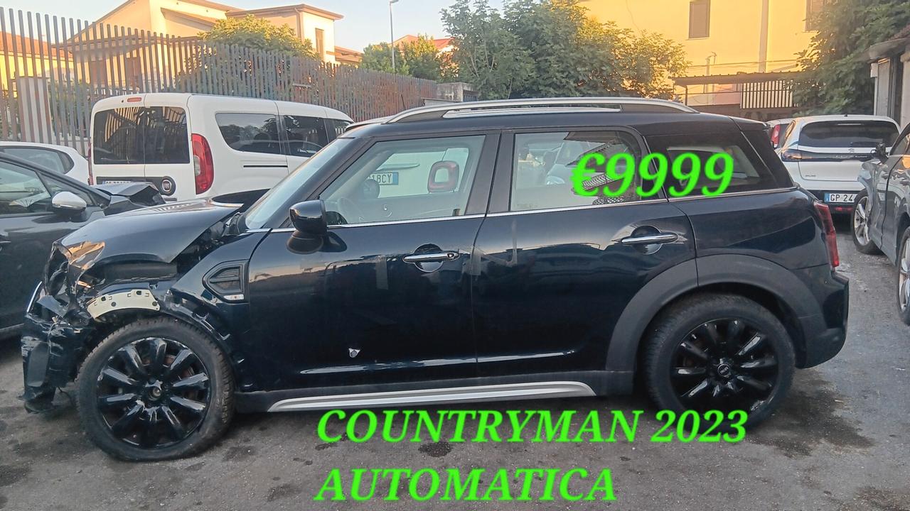Mini Cooper Countryman incidentata sinistrata mondialcars km 3500