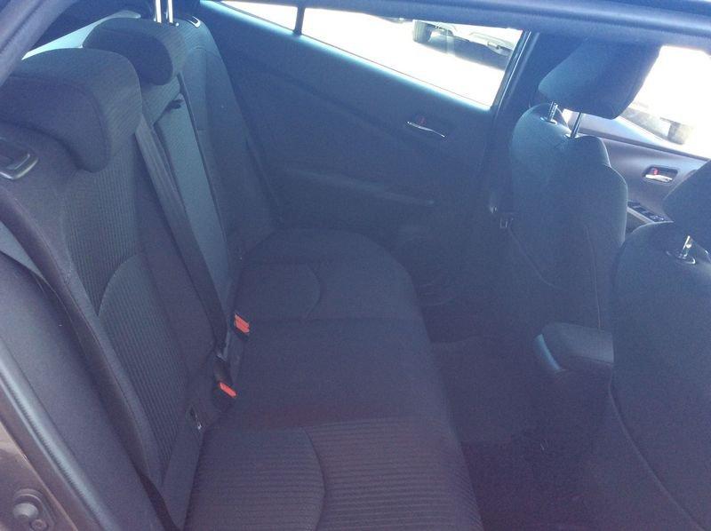 Toyota Prius 1.8 AWD Lounge
