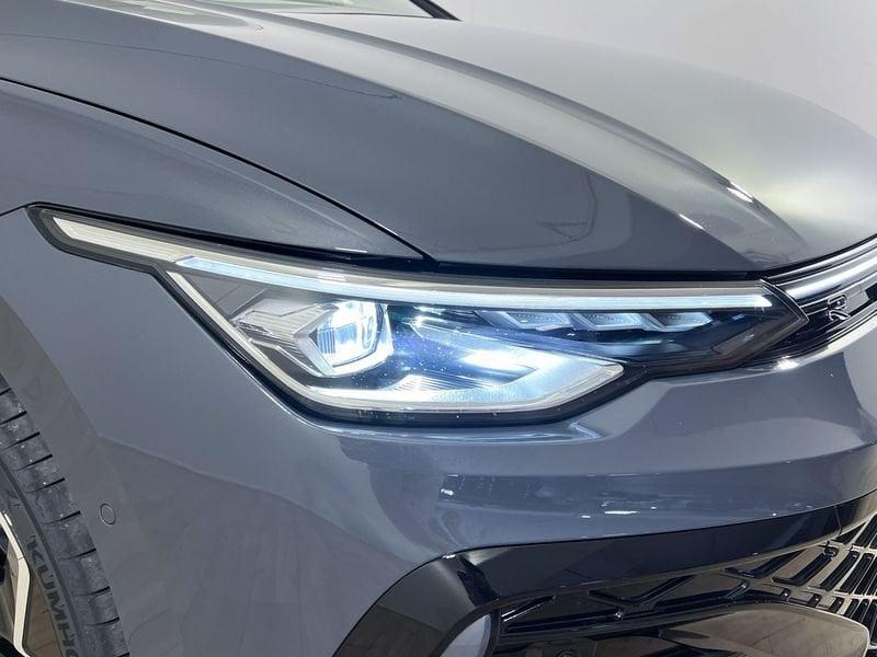 Volkswagen Golf Variant 1.5 eTSI ACT R-Line Plus DSG