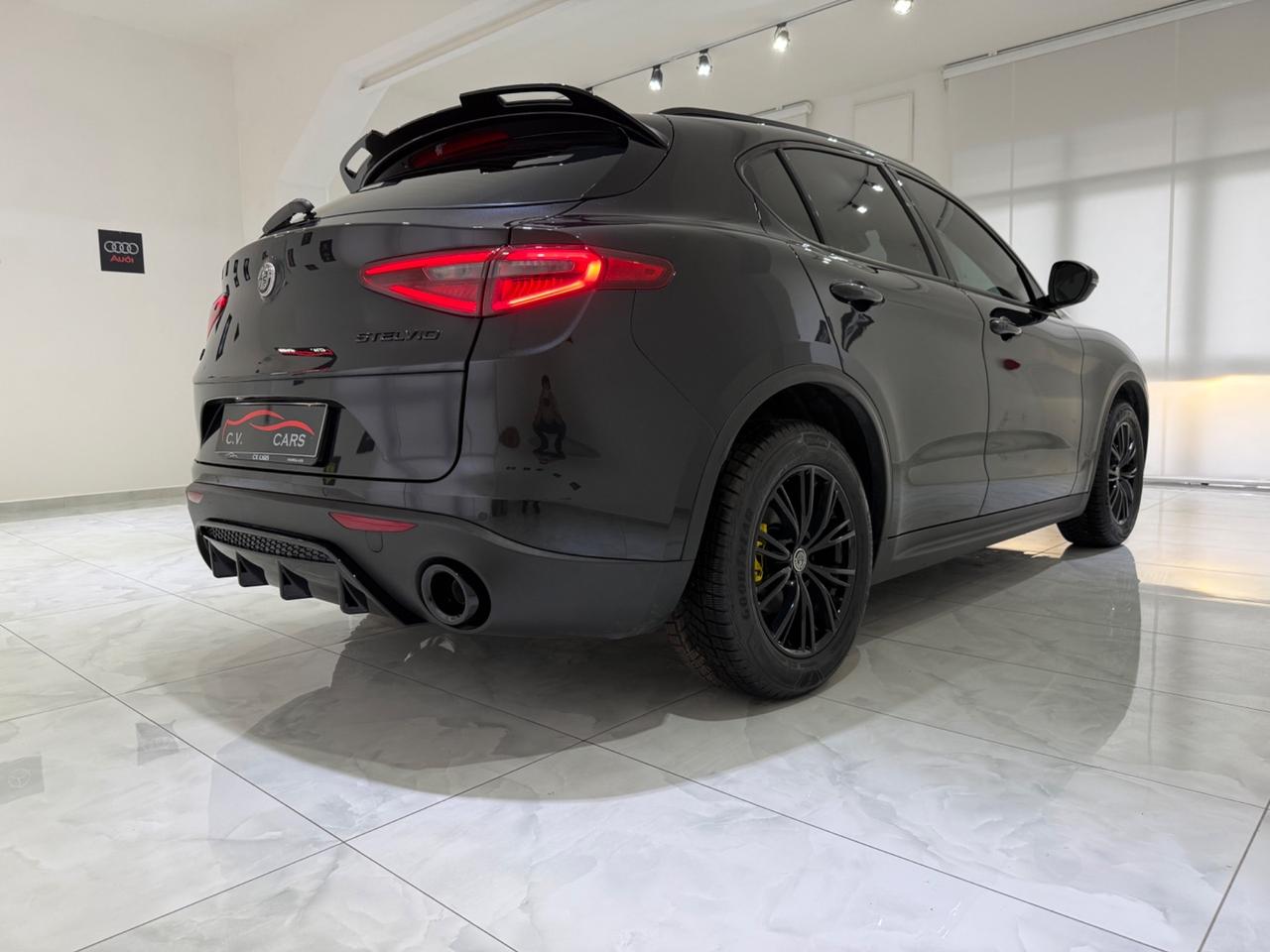 ALFA ROMEO STELVIO 190CV Q4 TOTAL BLACK