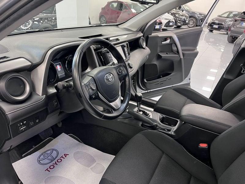 Toyota RAV4 2.5 Hybrid 2WD Active