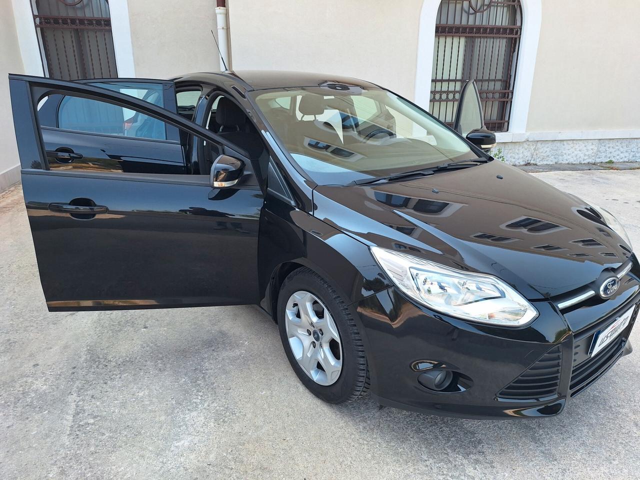 Ford Focus 1.6 TDCi 115 CV BERLINA 2013