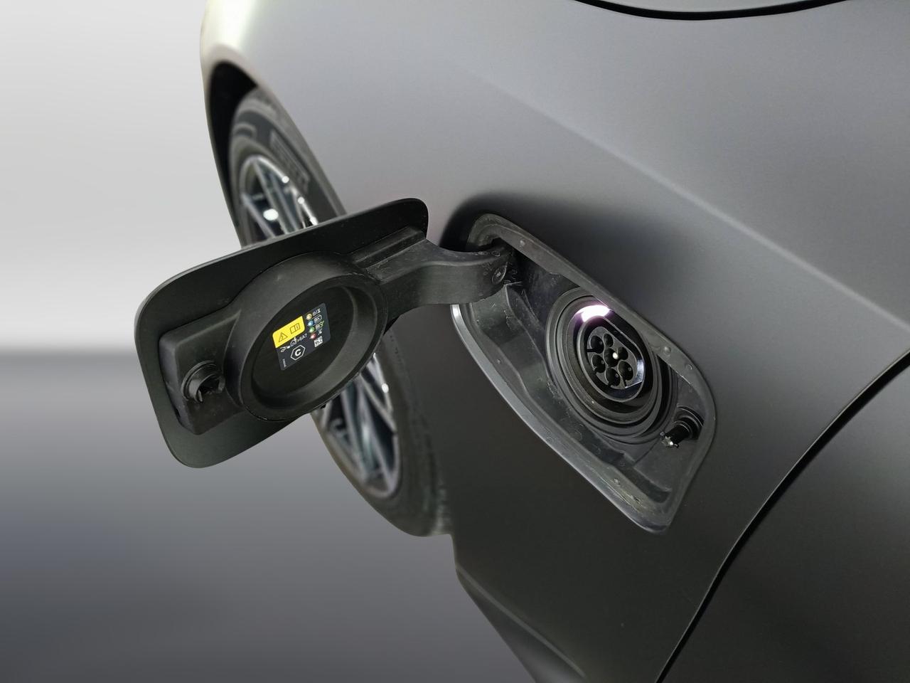 BMW M5 Touring 4.4 727cv auto