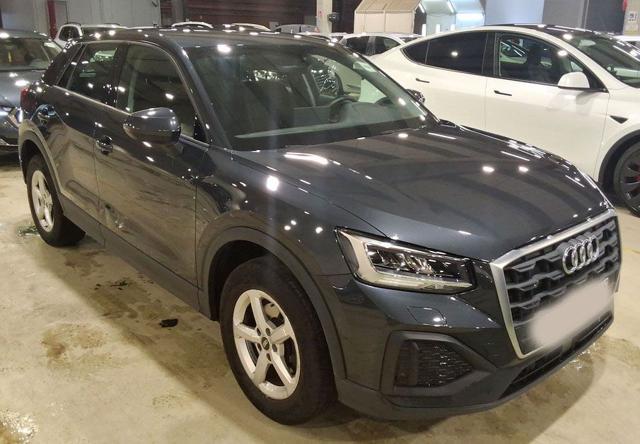 AUDI Q2 35 TFSI Business