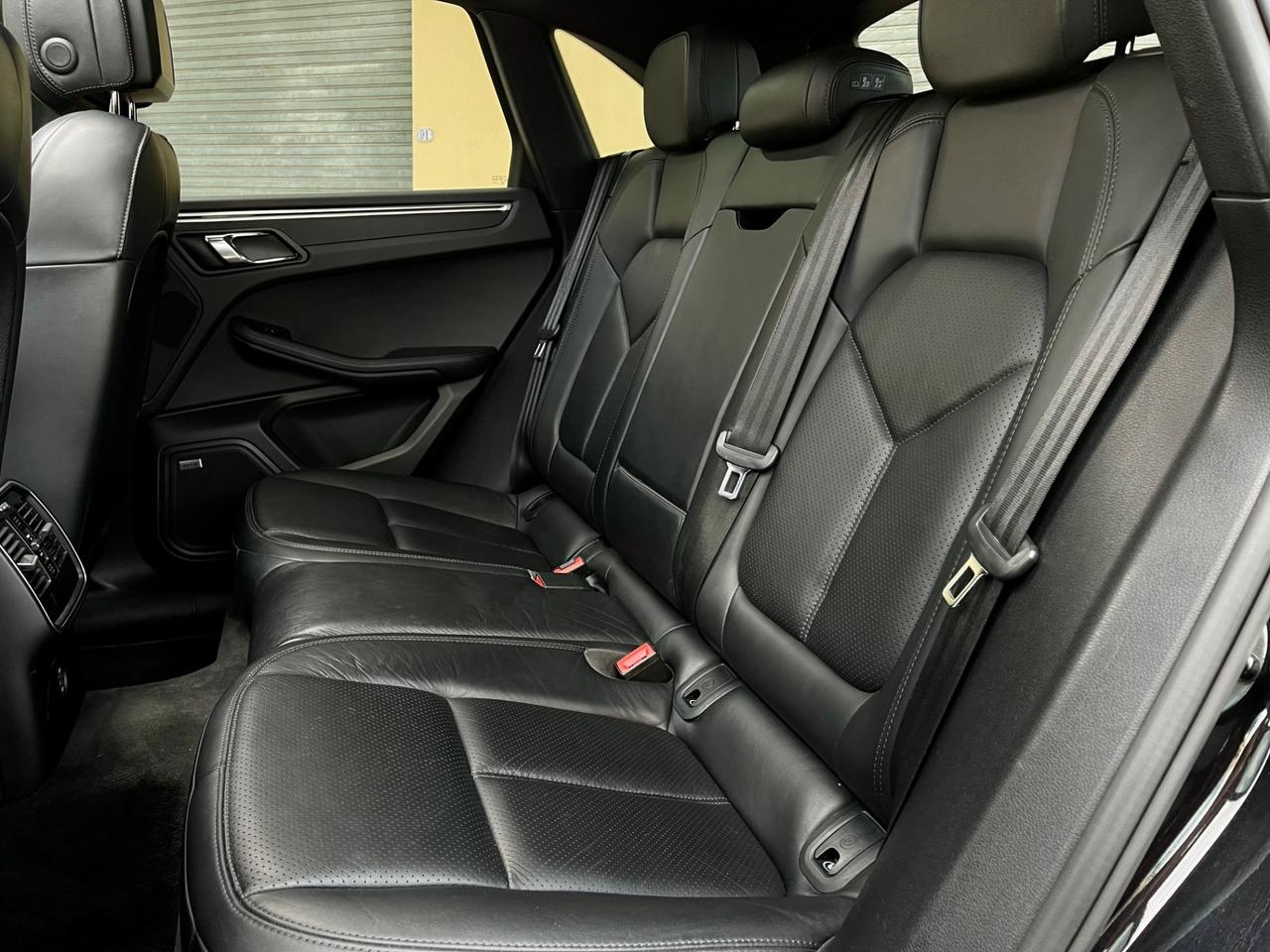 Porsche Macan 2.0 245cv TETTO/R21/CHRONO - FULL