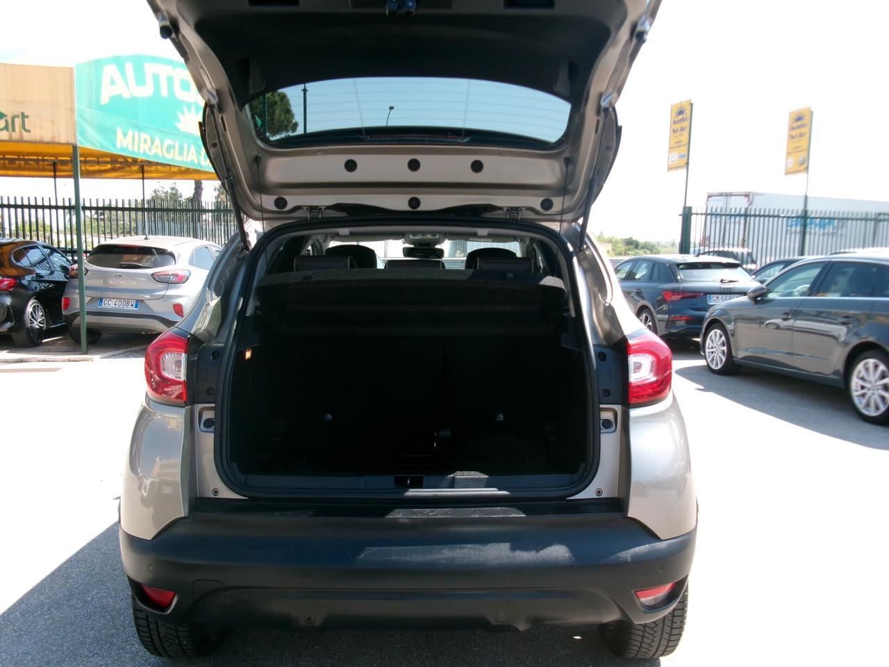 Renault Captur 1.5 DCI 110CV E6 ICONIC PELLE/NAVI/PDC/CAMERA