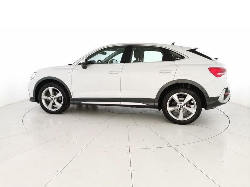 Audi Q3 Sportback 35 2.0 tdi S line edition s-tronic