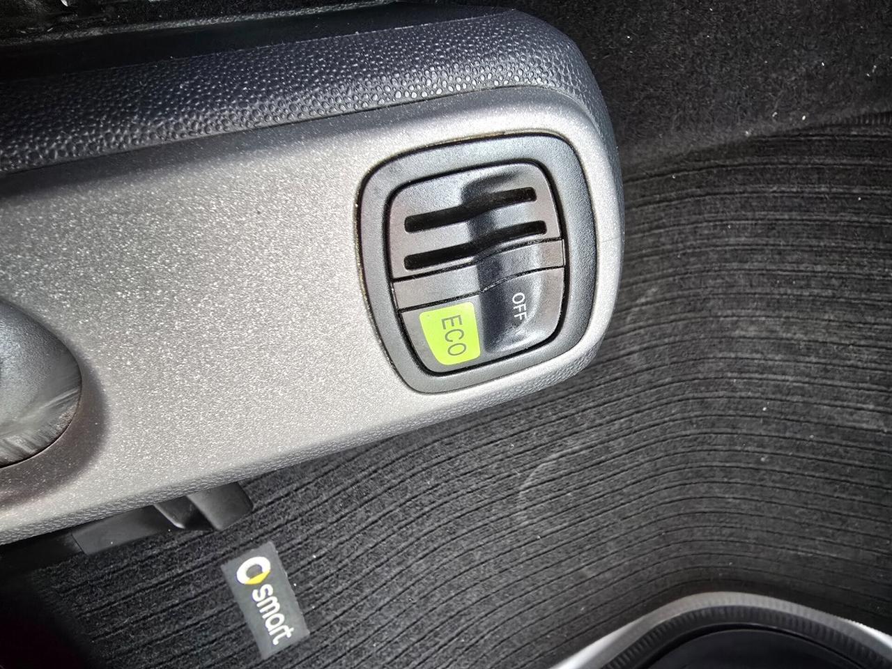 Smart ForTwo 1000 52 kW MHD coup passion