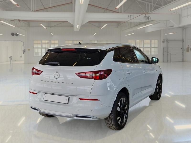 OPEL GRANDLAND 1.5 130cv AT8 Business Elegance