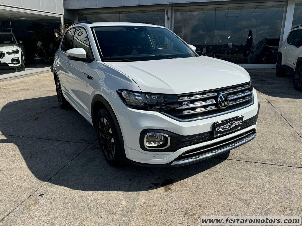 Volkswagen T-Cross r-line solo 33000km