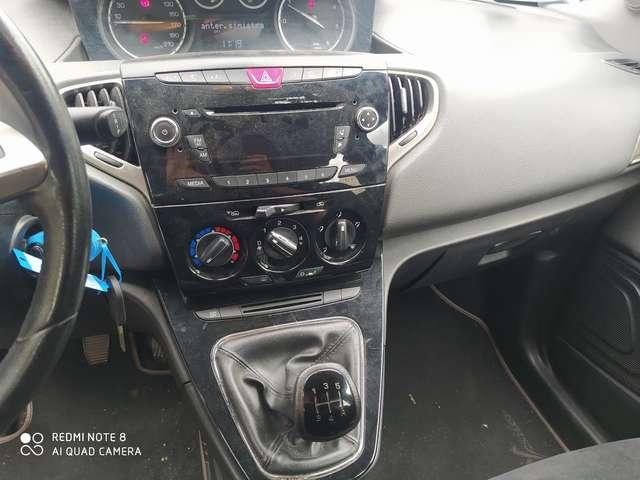 Lancia Ypsilon Ypsilon III 1.3 mjt Gold c/CL s