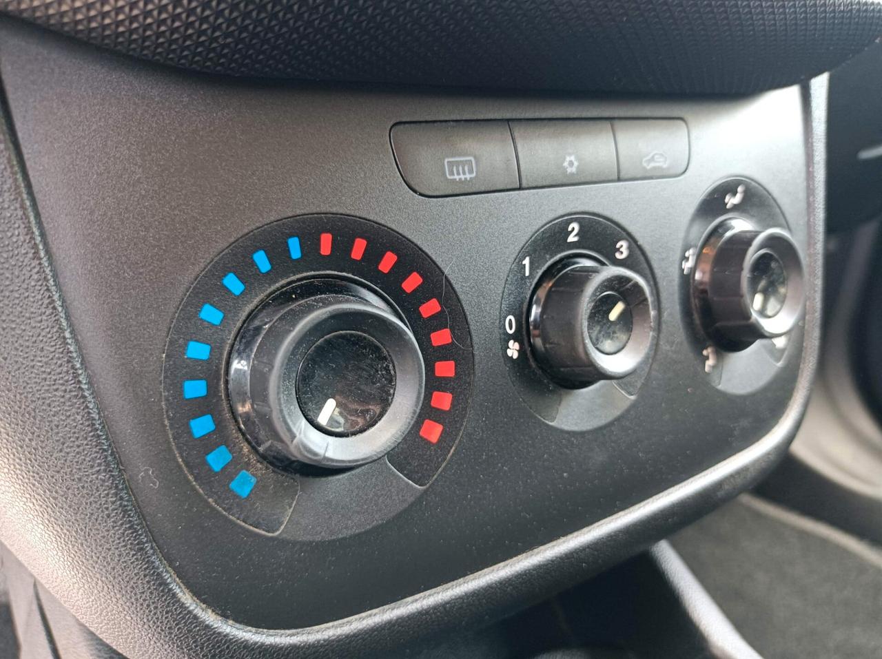Fiat Punto 1.2 8V 5 porte Street