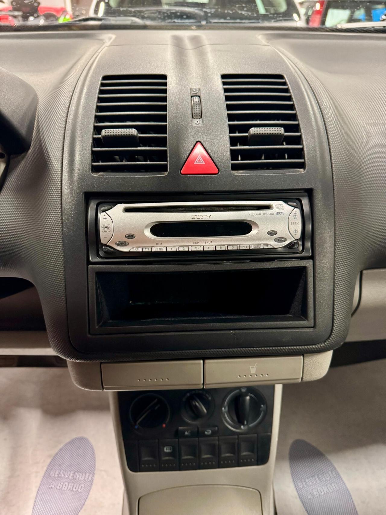 Volkswagen Lupo 1.4 60cv Trendline Air Euro4 - Neopatentati