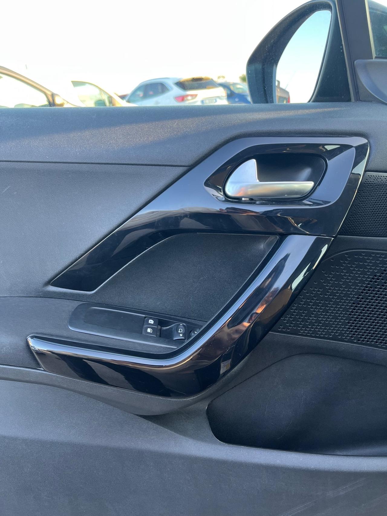 Peugeot 208 BlueHDi 75 5 porte Allure