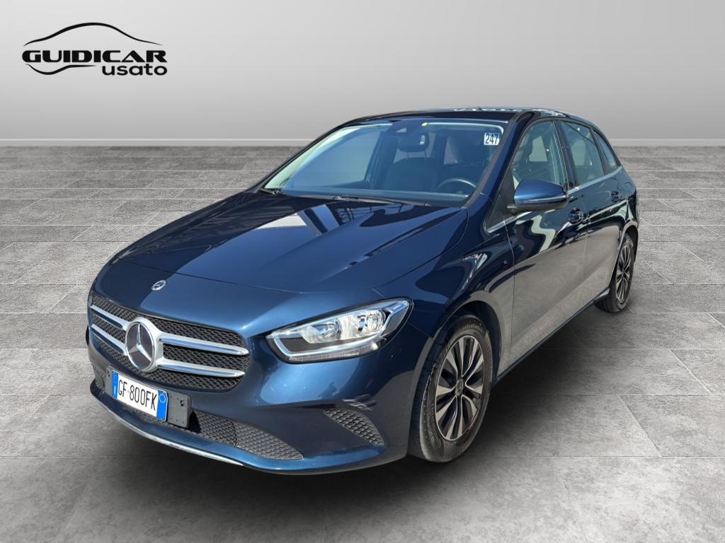 Mercedes-Benz Classe B - W247 2018 - B 180 d Sport auto