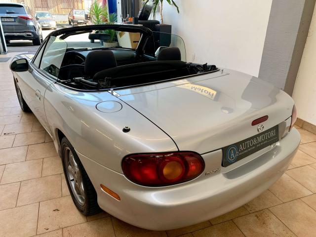 Mazda MX-5 MX-5 NB 1.6i 16v