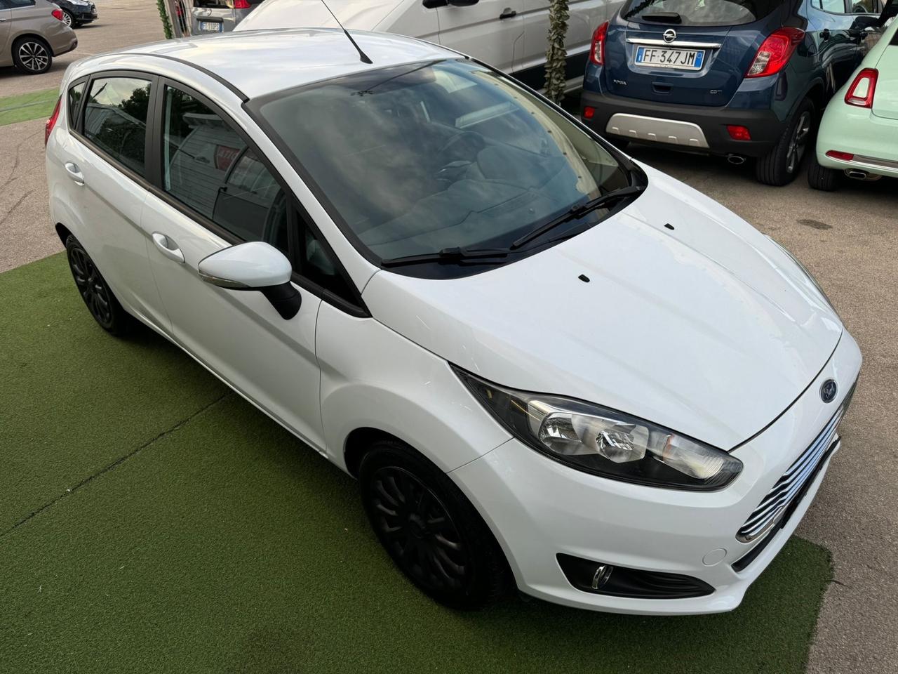 Ford Fiesta 1.5 TDCi 75CV 5 porte Titanium