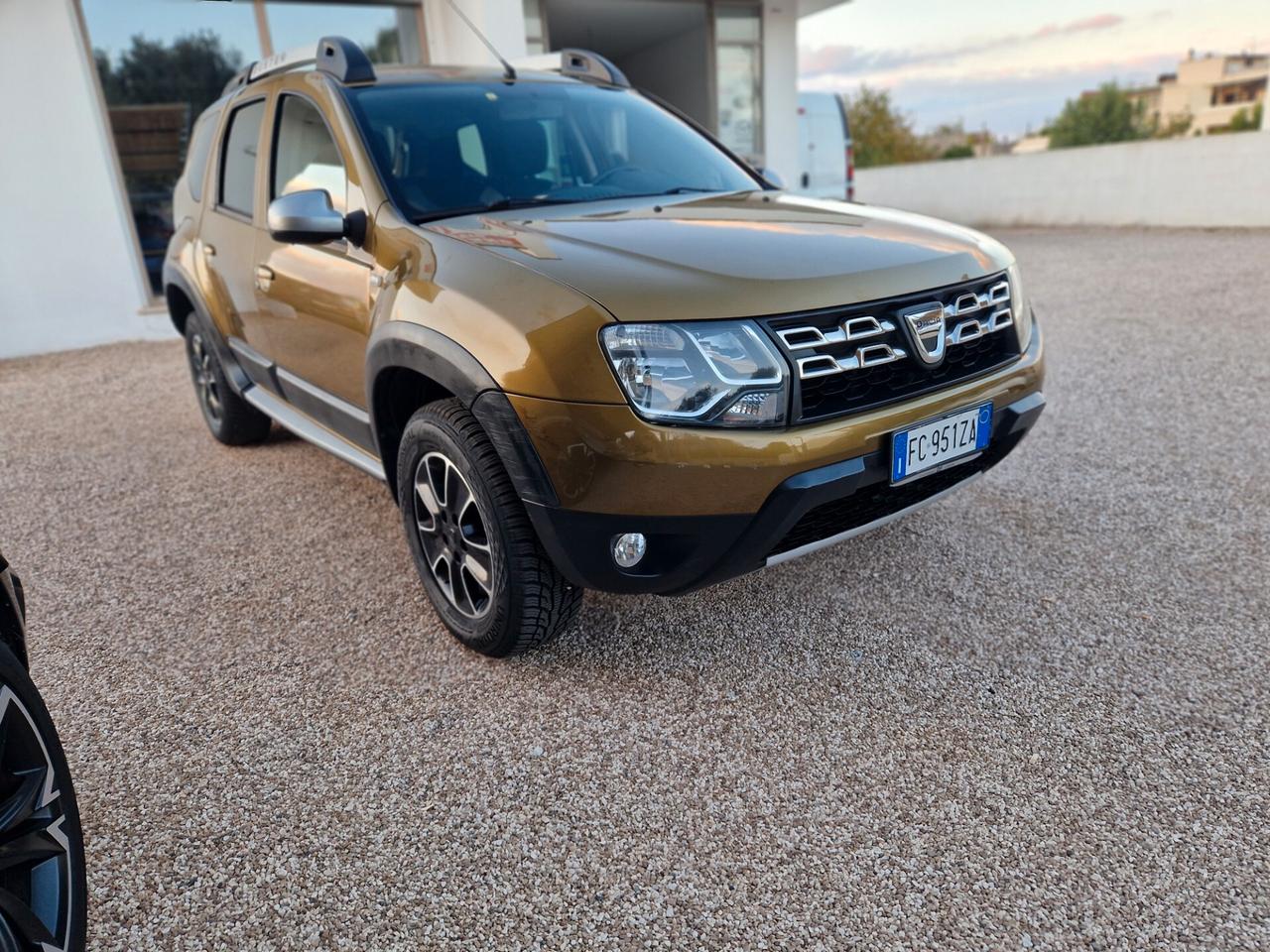 Dacia Duster 1.5 dCi 110CV Start&Stop 4x2 Serie Lim. Black Shadow