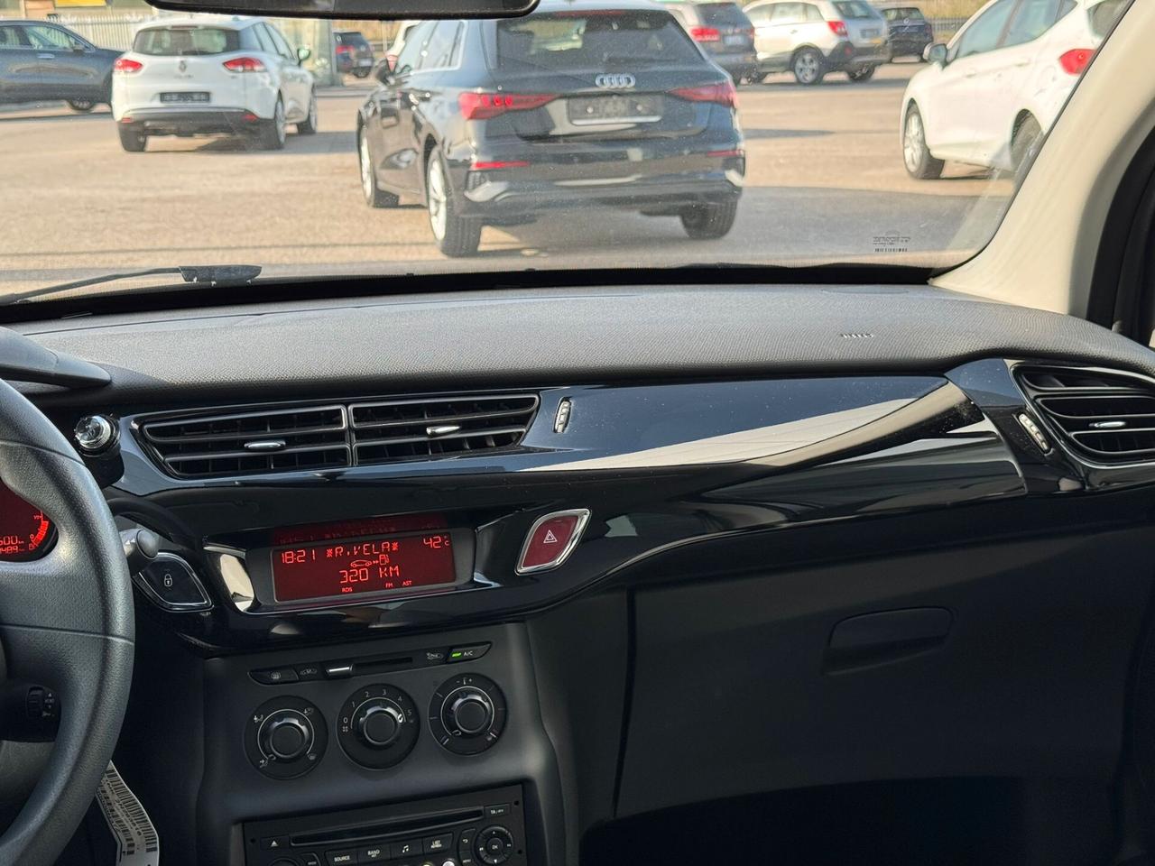 Citroen C3 PureTech 68 Attraction