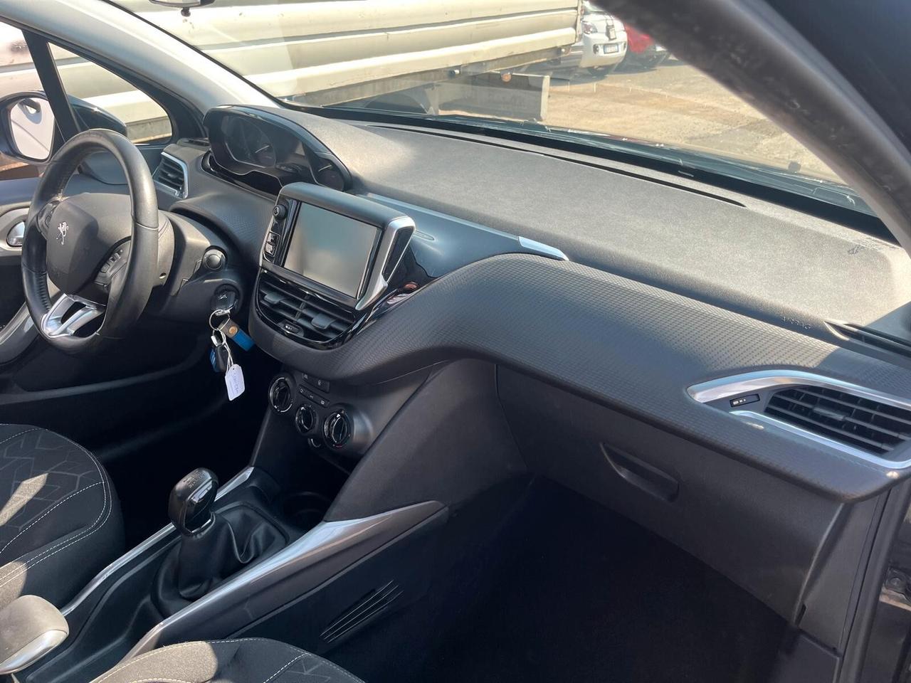 Peugeot 2008 PureTech 82 Active