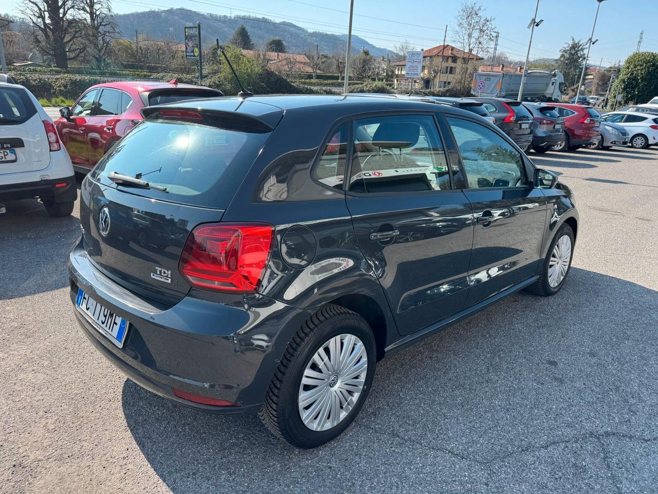 Volkswagen Polo 2016 5p 1.4 tdi Comfortline 75cv*OK NEOPATENTATI*