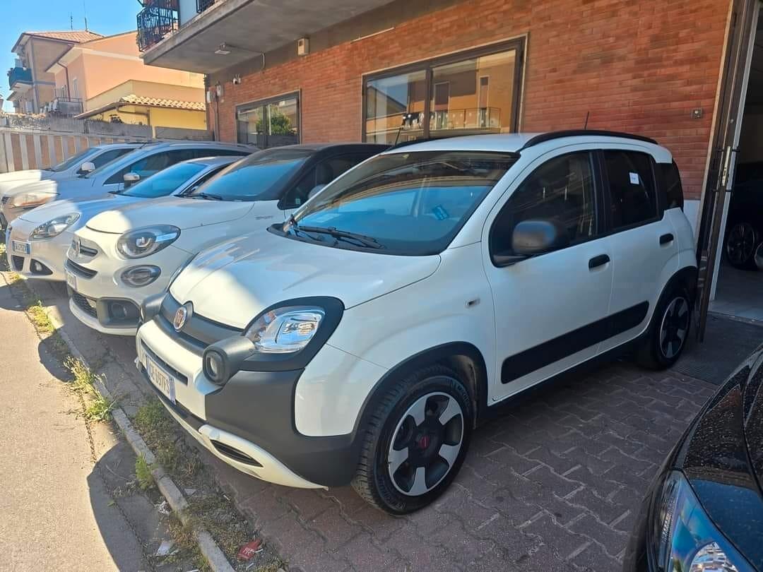 Fiat Panda 1.0 FireFly S&S Hybrid City Cross