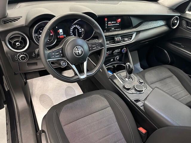 Alfa Romeo Stelvio 2.2 Turbodiesel 190 CV AT8 Q4 Business