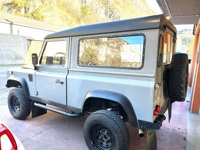 LAND ROVER Defender 90 turbodiesel AUTOCARRO 3 POSTI