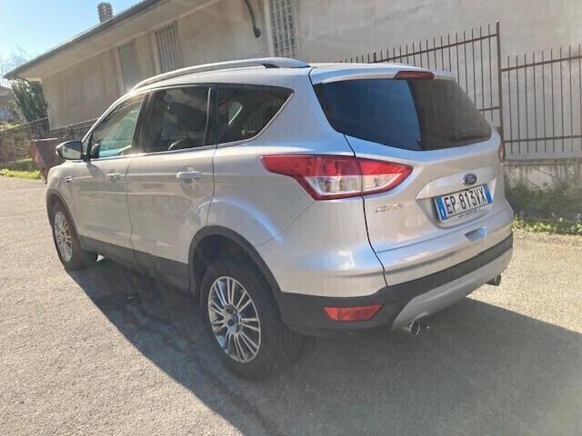 Ford Kuga 2.0 TDCI 140 CV 4WD cambio automatico OK NEOPATENTATI