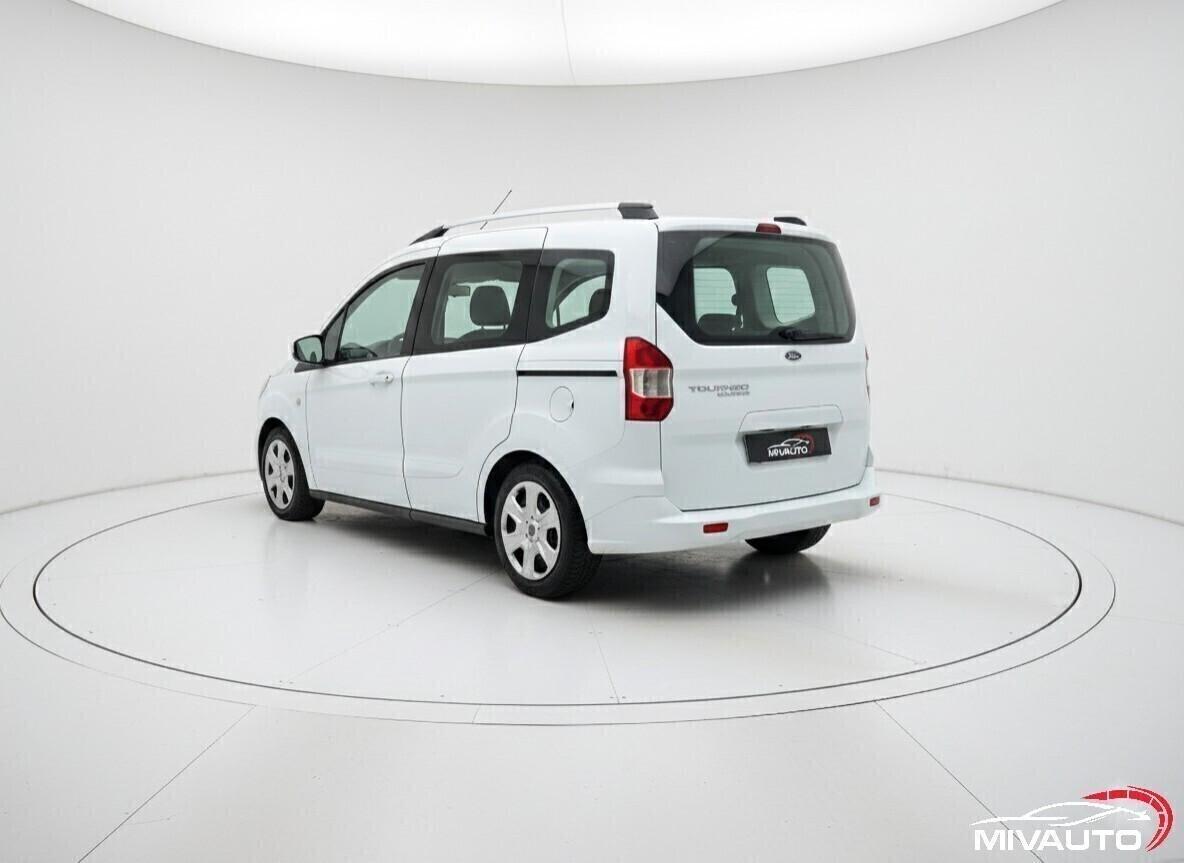 Ford Tourneo Courier 1.5 TDCI 75 CV Titanium