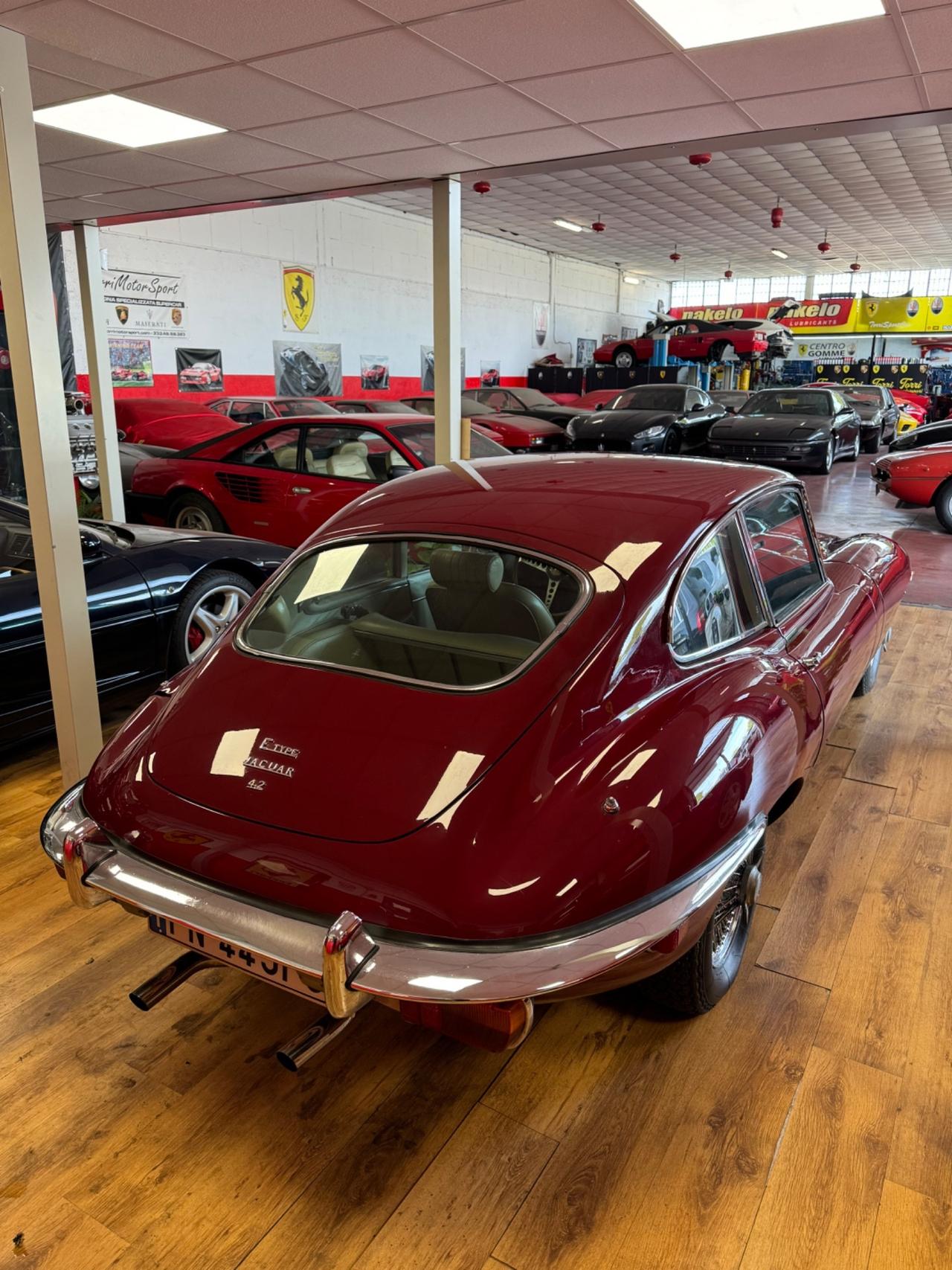 Jaguar E-Type 4.2 Coupe PERMUTE