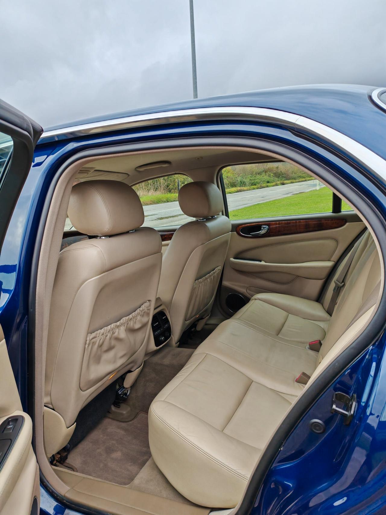 Jaguar XJ8 3.5L (53.000 KM !!)