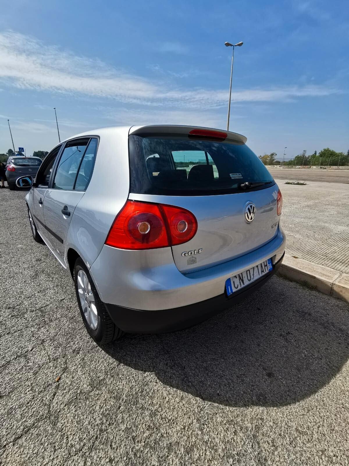 Volkswagen Golf 1.9 TDI 5p. Comfortline