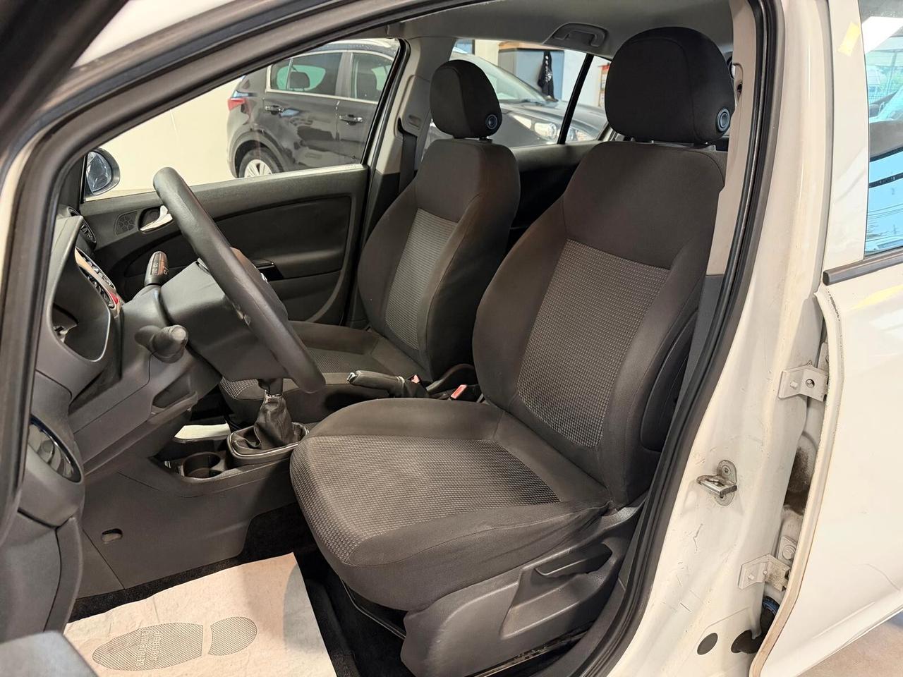 Opel Corsa 1.2 BENZ 86CV 5P UNIRPO 2010