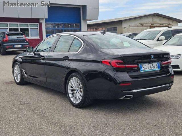 BMW 520 Serie 5 G30 2020 Berlina 520d mhev 48V Luxury auto