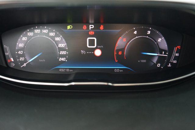 PEUGEOT 3008 BlueHDi 130 S&S EAT8 Active Business