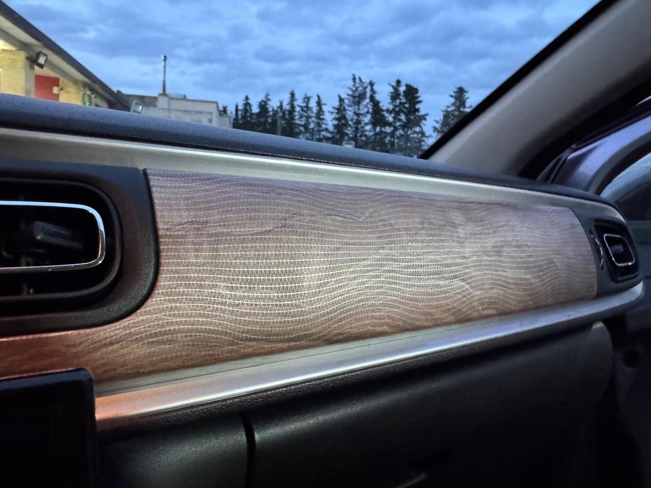 Citroen C3 HDi Shine Pack Tetto nero Retroc Keyles