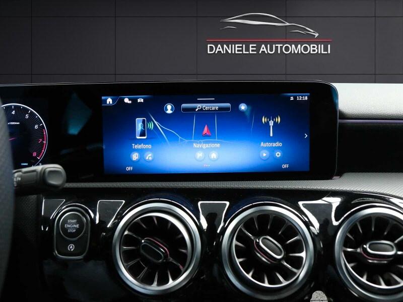 MERCEDES Classe A (W177) A 180 Automatic AM...