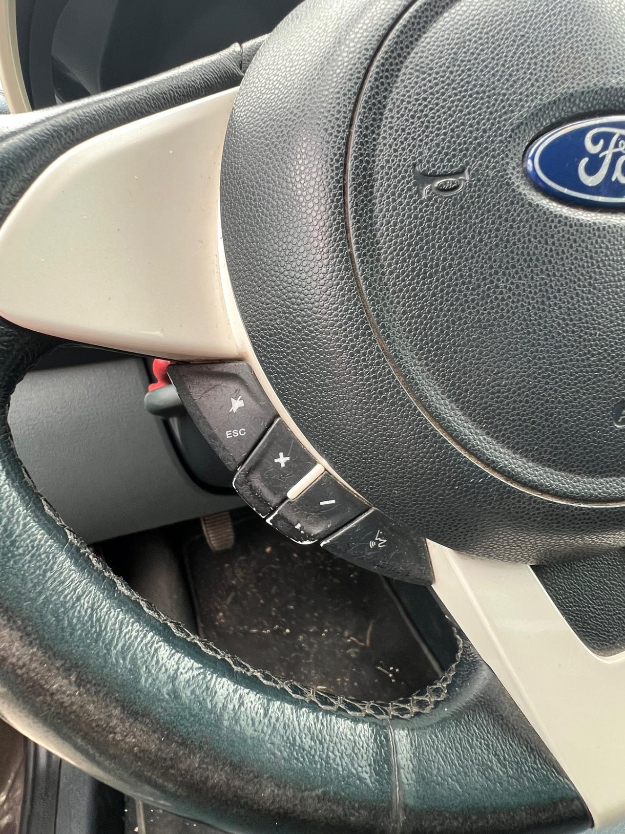 Ford Ka Ka 1.3 TDCi 75CV Titanium cDPF