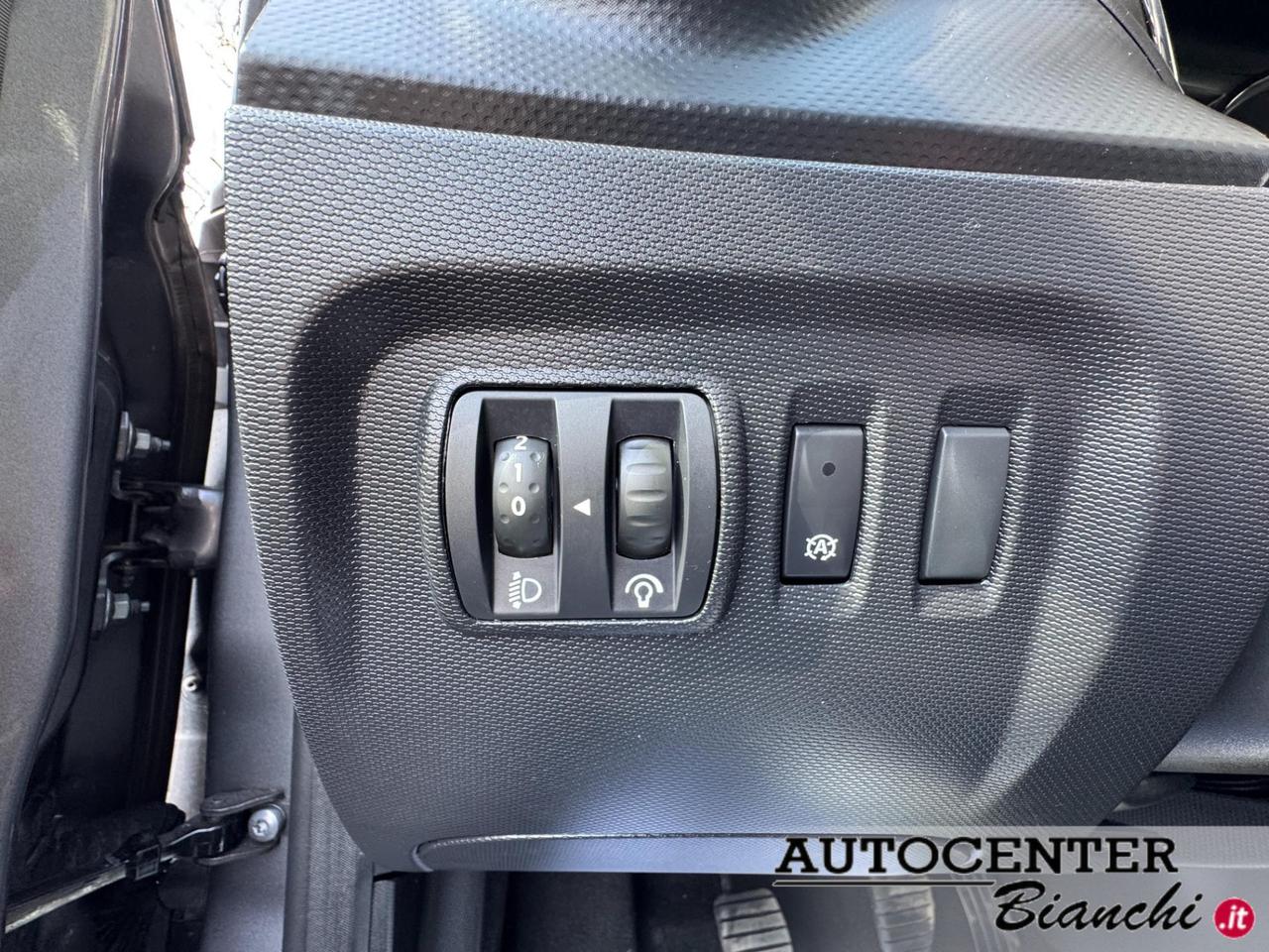 Renault Captur 1.5 dci Intens (energy r-link) 110cv