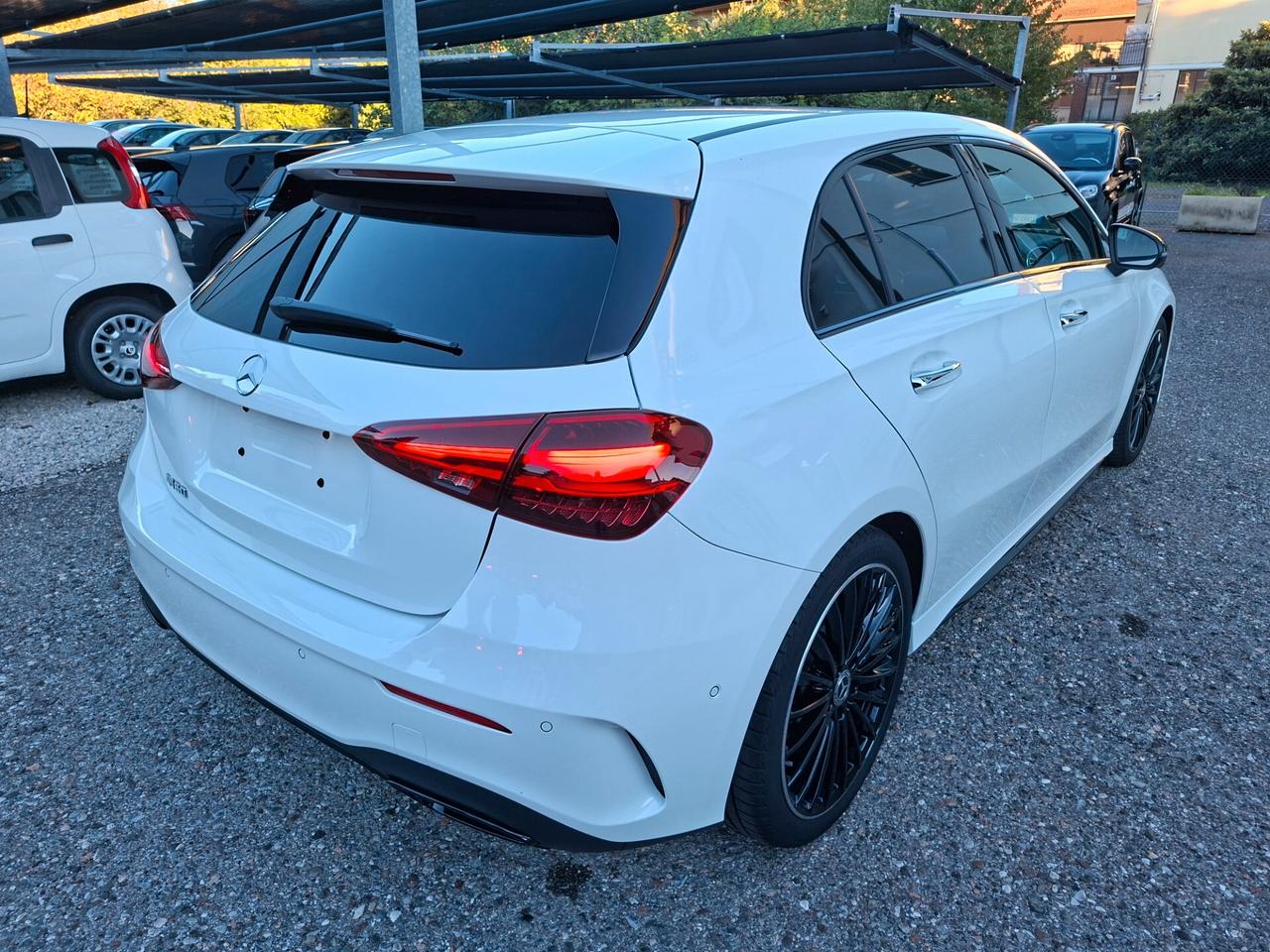Mercedes-benz A 180 Automatic AMG Line Advanced Plus
