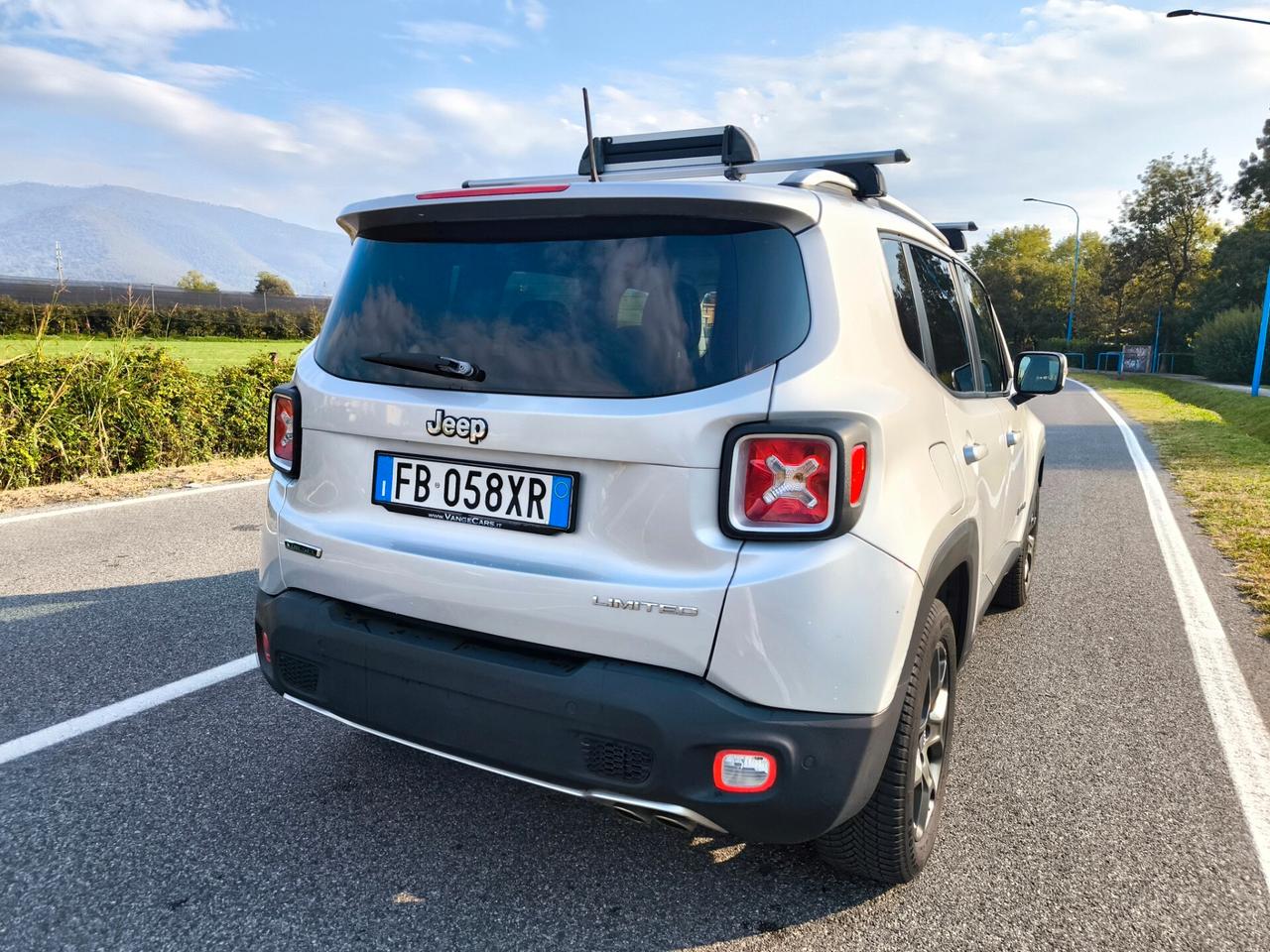 JEEP RENEGADE 1,6 MJT 120 CV -LIMITED – EURO 6-OK NEOPATENTATI