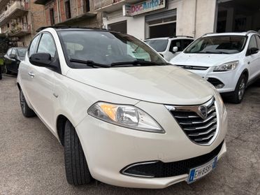 Lancia Ypsilon 0.9 TwinAir 85 CV 5 porte S&S Platinum